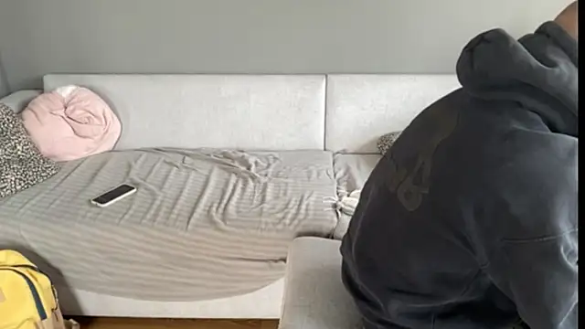 Lola Bo online show from 13, 4, 2026