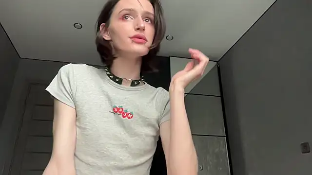 Snapshot of Niky_Long chatting on 2, 6, 2026 Niky Long online show from 2, 6, 2026