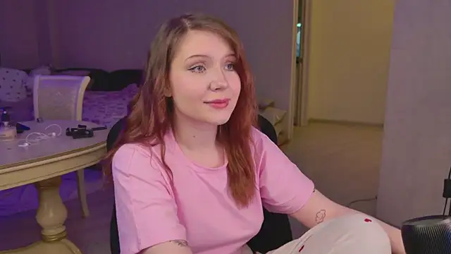 YouHoldMee online show from 15, 5, 2026