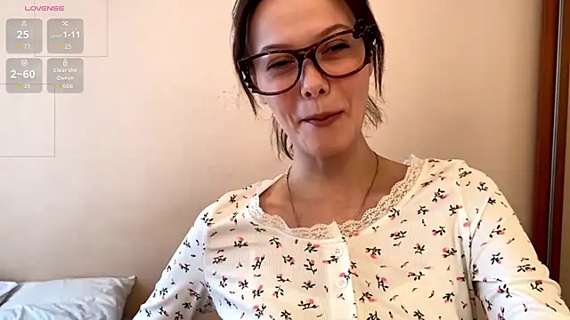LaurenBlade online show from 26, 4, 2026