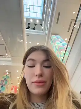 Risky Mia69 online show from 16, 4, 2026