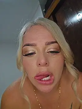 BriannaBunnyy online show from 24, 5, 2026