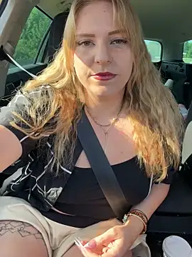 Tiffy Rosee online show from 27, 5, 2026