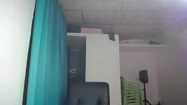 daira2006 online show from 14, 4, 2026