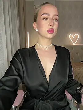 Snapshot of AlisaPearl chatting on 12, 6, 2026 AlisaPearl online show from 12, 6, 2026