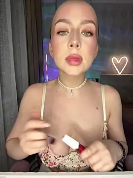 AlisaPearl online show from 25, 5, 2026