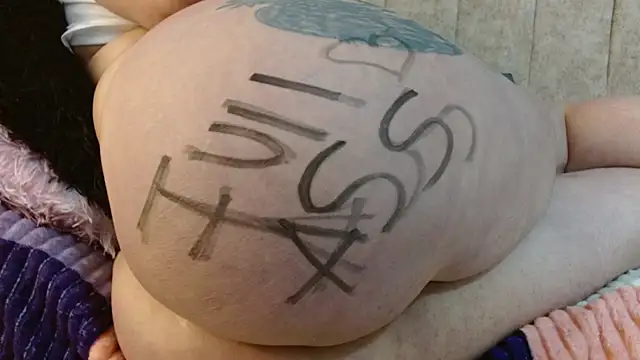 Snapshot of Melanie_Slut_nassty chatting on 11, 5, 2026 Melanie Slut nassty online show from 11, 5, 2026