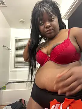 Desilovefeet online show from 18, 4, 2026