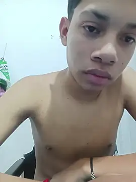 Snapshot of curious_straight_guy chatting on 26, 5, 2026 curious straight guy online show from 26, 5, 2026