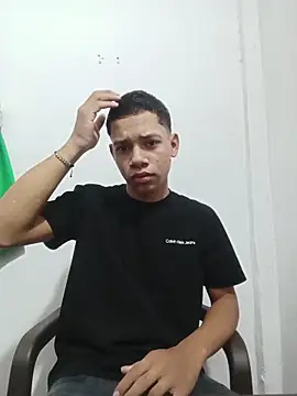 curious straight guy online show from 14, 4, 2026