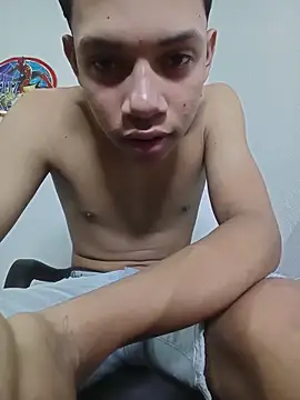 Snapshot of curious_straight_guy chatting on 28, 4, 2026 curious straight guy online show from 28, 4, 2026
