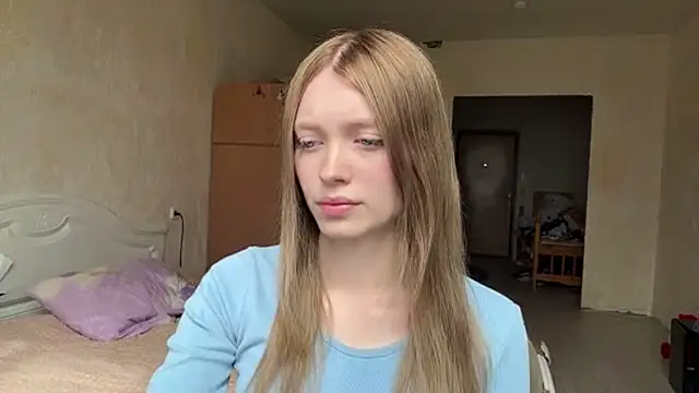 BirdieMcadam online show from 11, 5, 2026