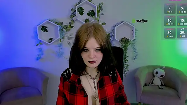 nikki kiss  online show from 29, 6, 2026