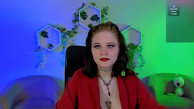 nikki kiss  online show from 10, 7, 2026