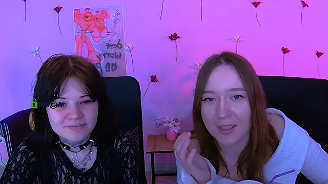 nikki kiss  online show from 26, 4, 2026