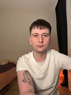 submarine  online show from 13, 4, 2026