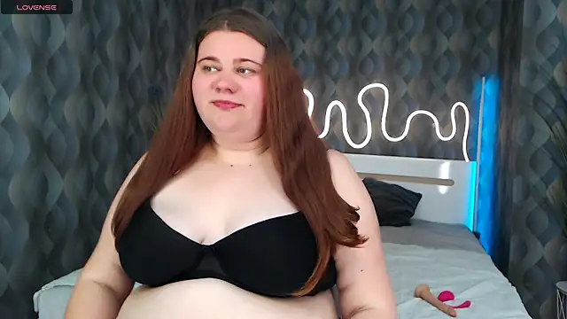 Bella Blvck online show from 30, 4, 2026
