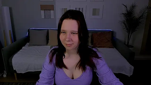 Snapshot of MooonlightSky chatting on 6, 5, 2026 MooonlightSky online show from 6, 5, 2026