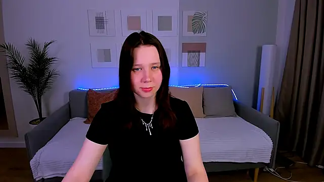 Snapshot of MooonlightSky chatting on 23, 4, 2026 MooonlightSky online show from 23, 4, 2026