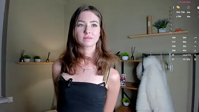 Peaches Peaches online show from 10, 6, 2026
