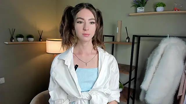 Peaches Peaches online show from 3, 5, 2026