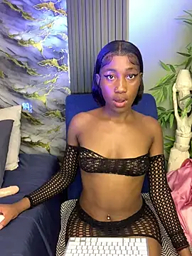 Petite BUNNYWORXXX online show from 18, 4, 2026