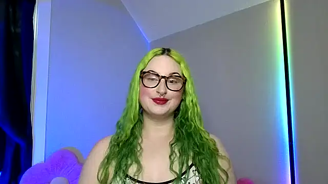Snapshot of thefapfolder chatting on 18, 5, 2026 thefapfolder online show from 18, 5, 2026