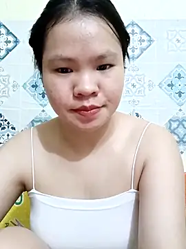 Seraphinahh online show from 9, 5, 2026
