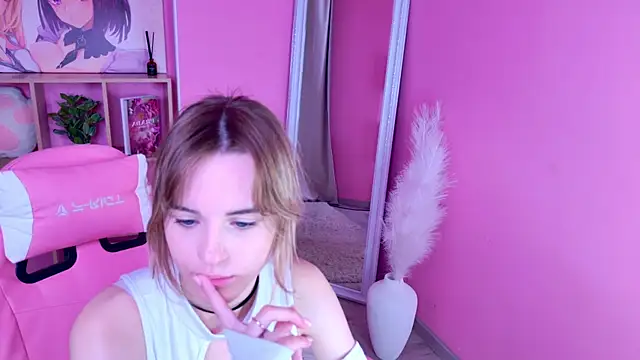 Tessa Shy  online show from 2, 6, 2026