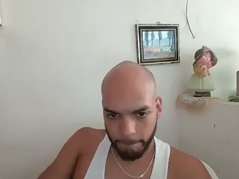 Snapshot of Eduarstrock chatting on 13, 4, 2026 Eduarstrock online show from 13, 4, 2026