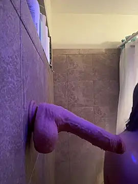 Islandmamita online show from 15, 4, 2026