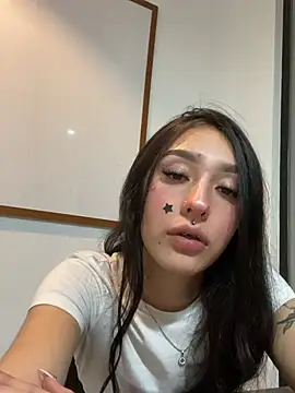 NickieCute- online show from 12, 5, 2026