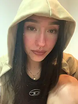 NickieCute- online show from 5, 5, 2026
