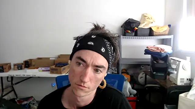 nymphogyny online show from 14, 4, 2026