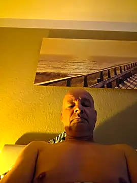 Snapshot of mannohmann5 chatting on 20, 6, 2026 mannohmann5 online show from 20, 6, 2026