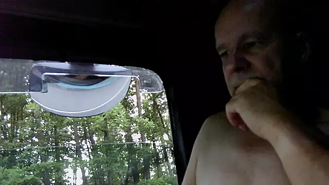 Snapshot of mannohmann5 chatting on 24, 6, 2026 mannohmann5 online show from 24, 6, 2026