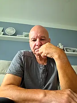 Snapshot of mannohmann5 chatting on 20, 7, 2026 mannohmann5 online show from 20, 7, 2026