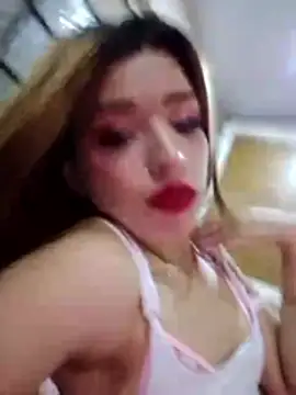 Snapshot of sally_candy chatting on 15, 4, 2026 sally candy online show from 15, 4, 2026