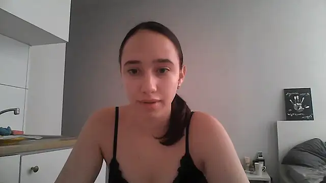 Snapshot of DarkMirel chatting on 9, 7, 2026 DarkMirel online show from 9, 7, 2026