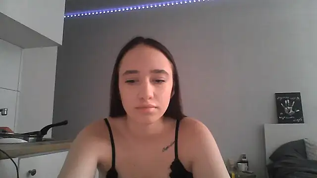 Snapshot of DarkMirel chatting on 10, 7, 2026 DarkMirel online show from 10, 7, 2026