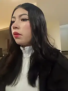 Snapshot of Emiily__Evans chatting on 14, 4, 2026 Emiily Evans online show from 14, 4, 2026