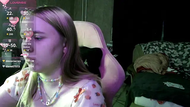 Ariana-May online show from 16, 4, 2026