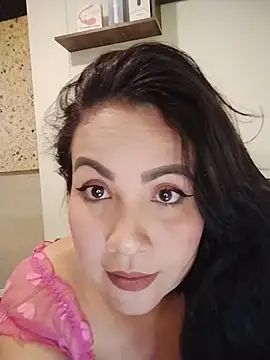 jade rossie online show from 20, 5, 2026