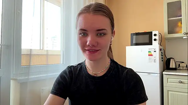 doana bebriti online show from 5, 5, 2026
