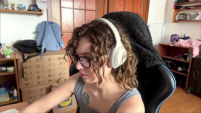 PillowPeachX online show from 15, 5, 2026