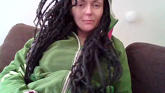 shyhornymommy online show from 19, 4, 2026