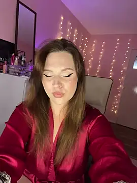 SweetLikaaa online show from 3, 6, 2026