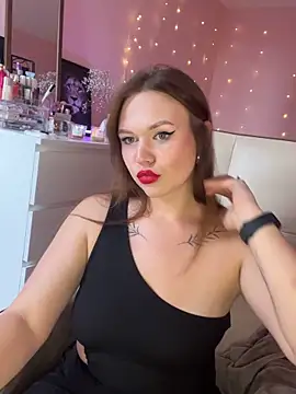 SweetLikaaa online show from 6, 6, 2026