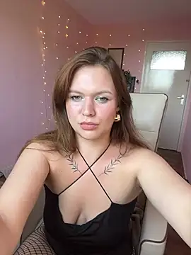 SweetLikaaa online show from 9, 7, 2026
