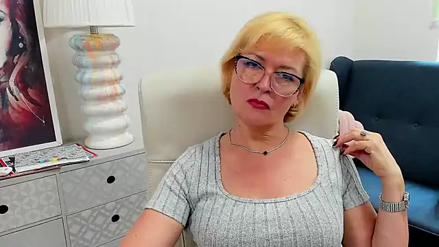 luna xfantasy online show from 3, 6, 2026